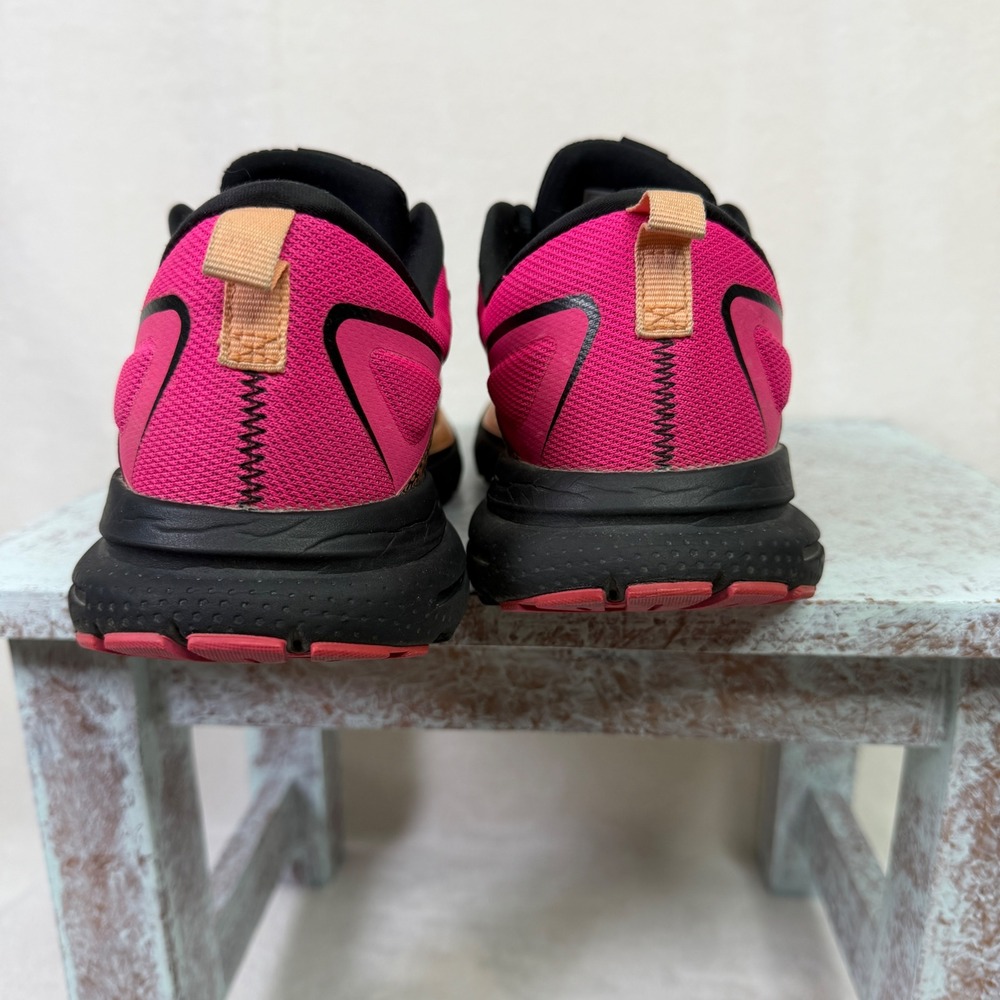 Brooks Trace 3 Running Shoes Size 8.5 Pink Glo Black Animal Print 1204011B694 - Picture 4 of 8
